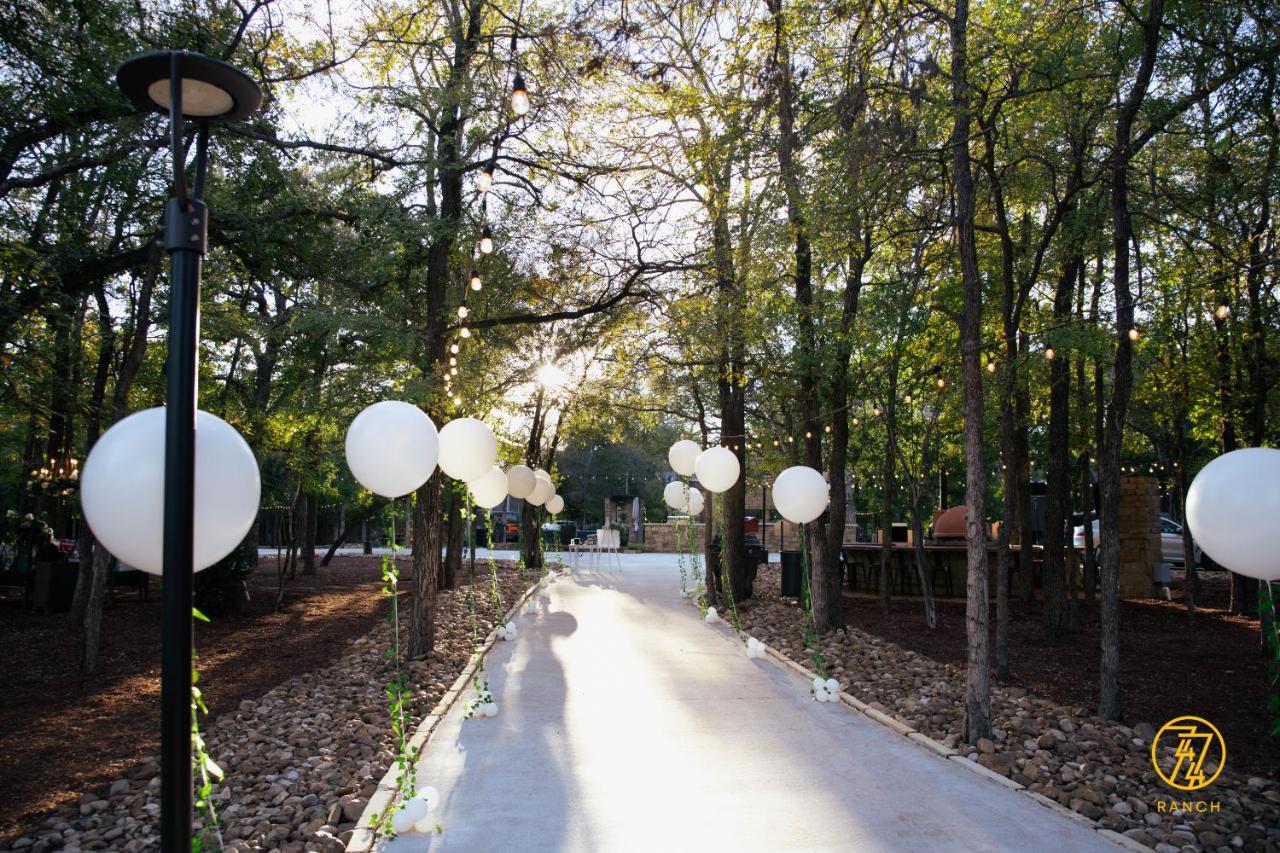 7744 Ranch Glamping Resort Austin Zewnętrze zdjęcie